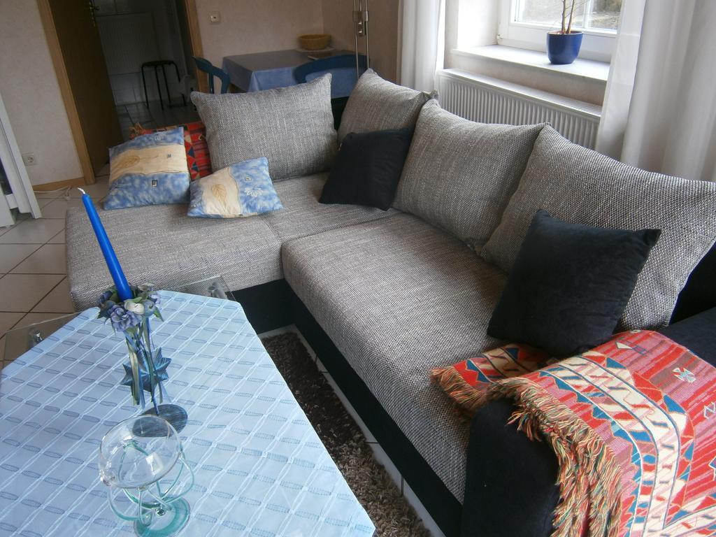 Eifeler Ferienwohnung Nettersheim Værelse billede